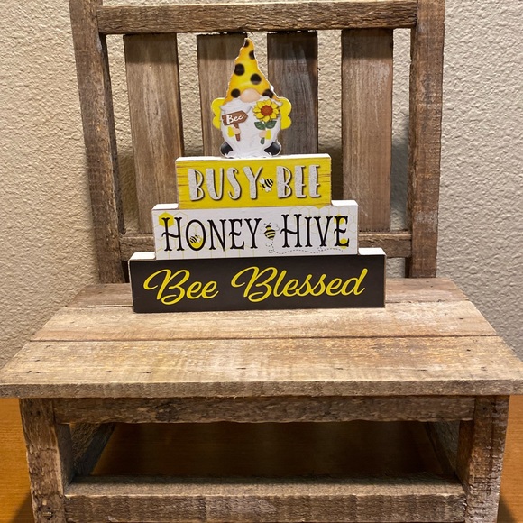 Busy Bee, Honey Hive, Bee Blessed Gnome Wood Sign, Honey Bee Gnome Sign - Picture 3 of 11